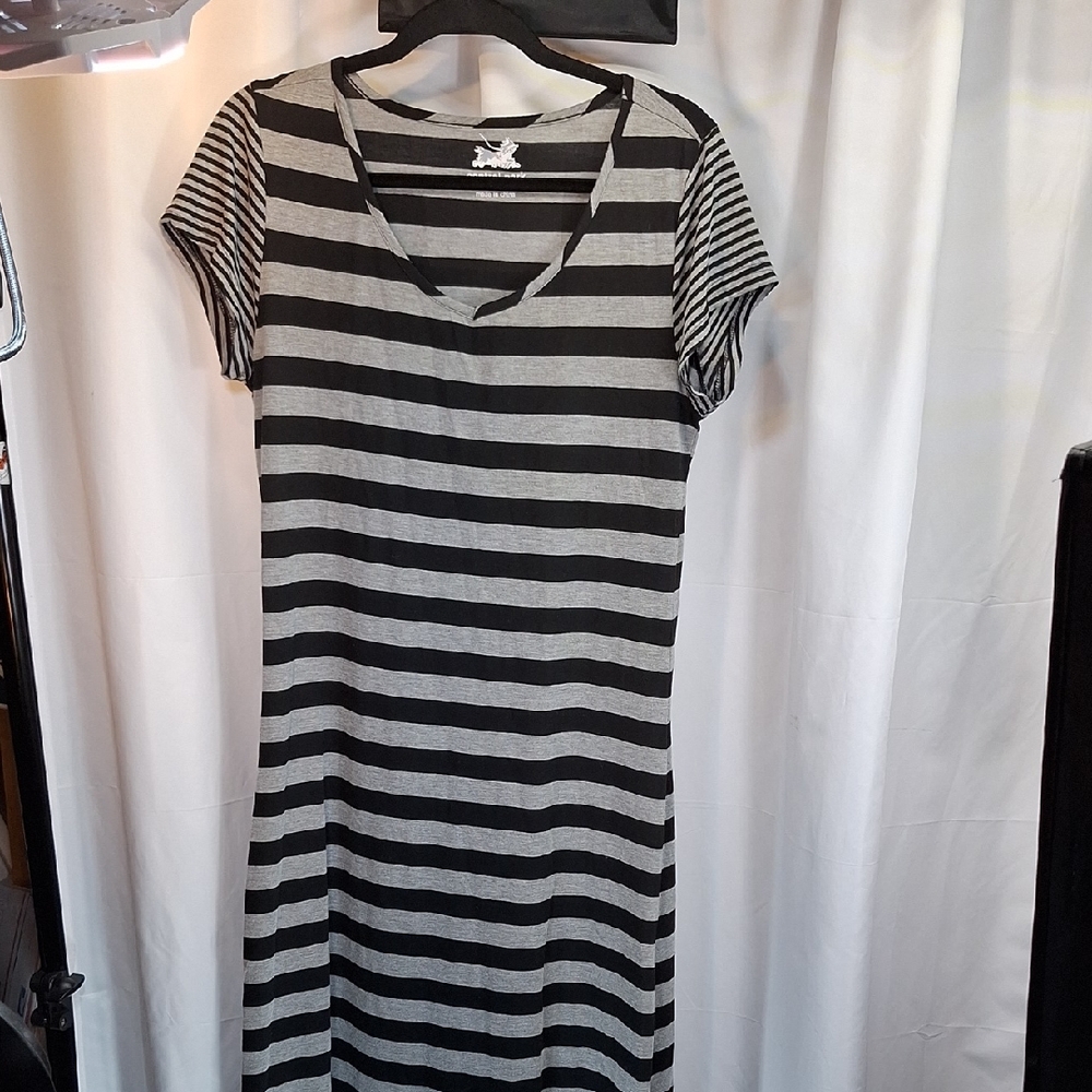 Elegant Black and Gray Striped Maxi Dress